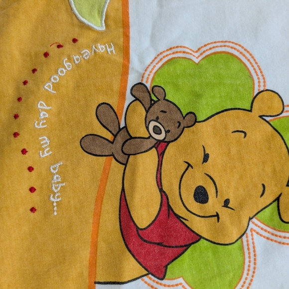 Disney Paris Winnie The Pooh T-shirt - Picture 3 of 4